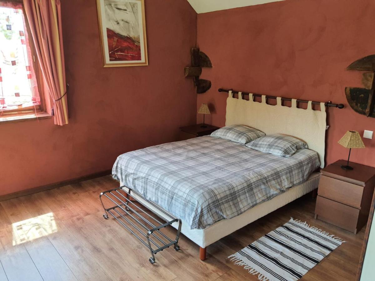 Bed and Breakfast La Parenthese Saint-Genix-sur-Guiers Exteriér fotografie