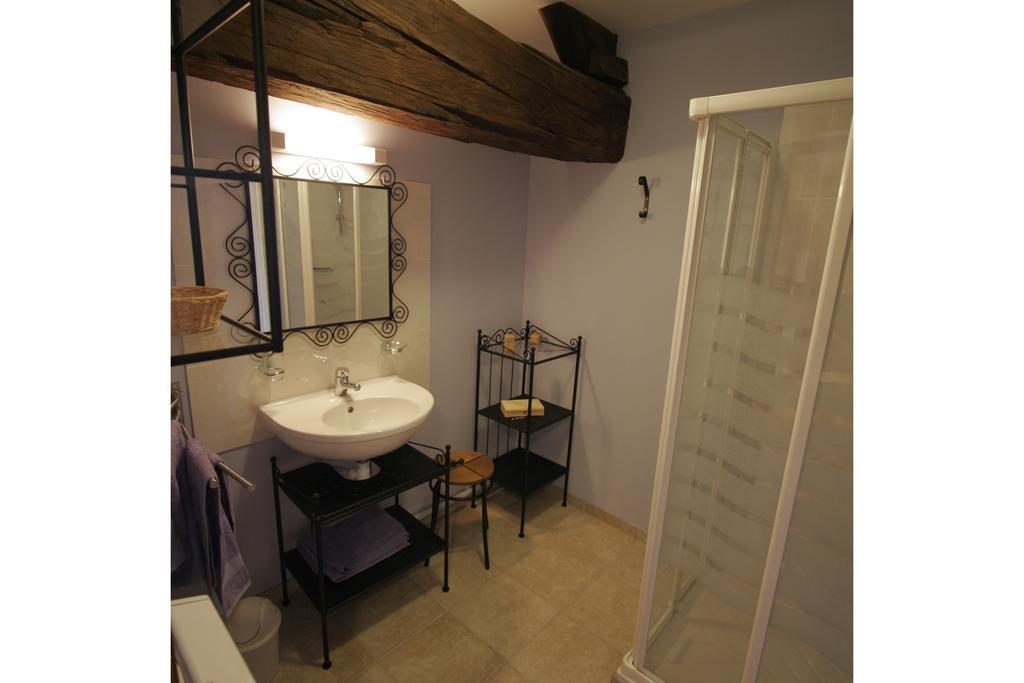 Bed and Breakfast La Parenthese Saint-Genix-sur-Guiers Pokoj fotografie