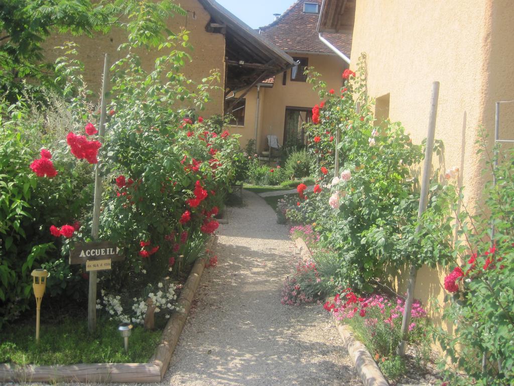 Bed and Breakfast La Parenthese Saint-Genix-sur-Guiers Exteriér fotografie