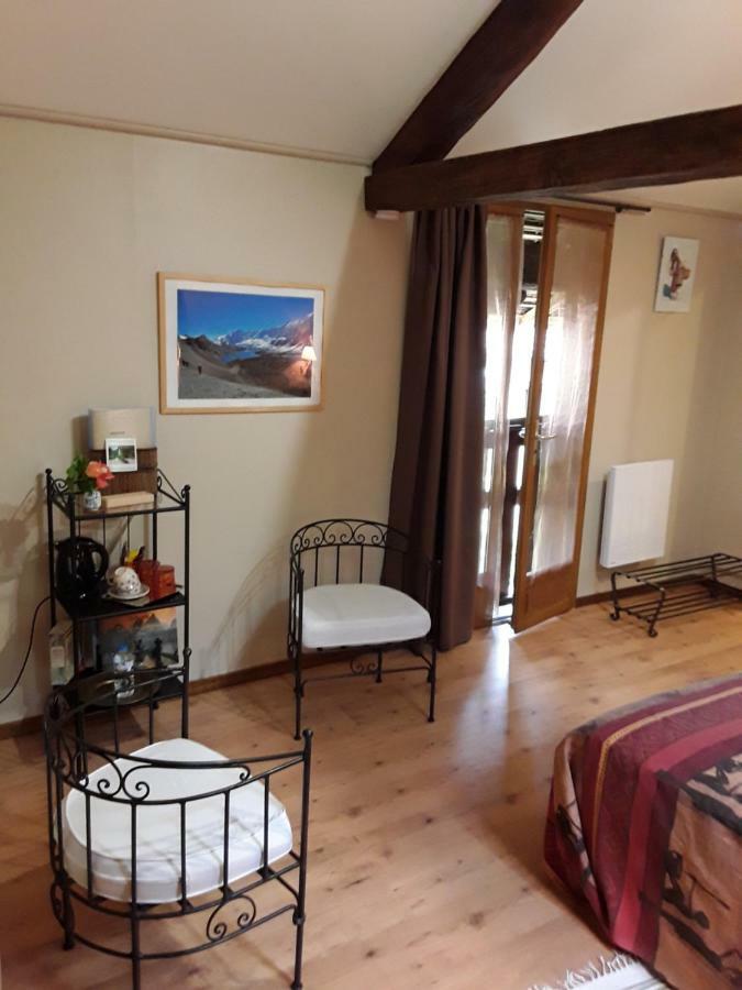 Bed and Breakfast La Parenthese Saint-Genix-sur-Guiers Exteriér fotografie